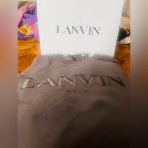 Authentic lamb in sweatshirt size Meduim